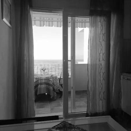 Bella Vista * باديسي